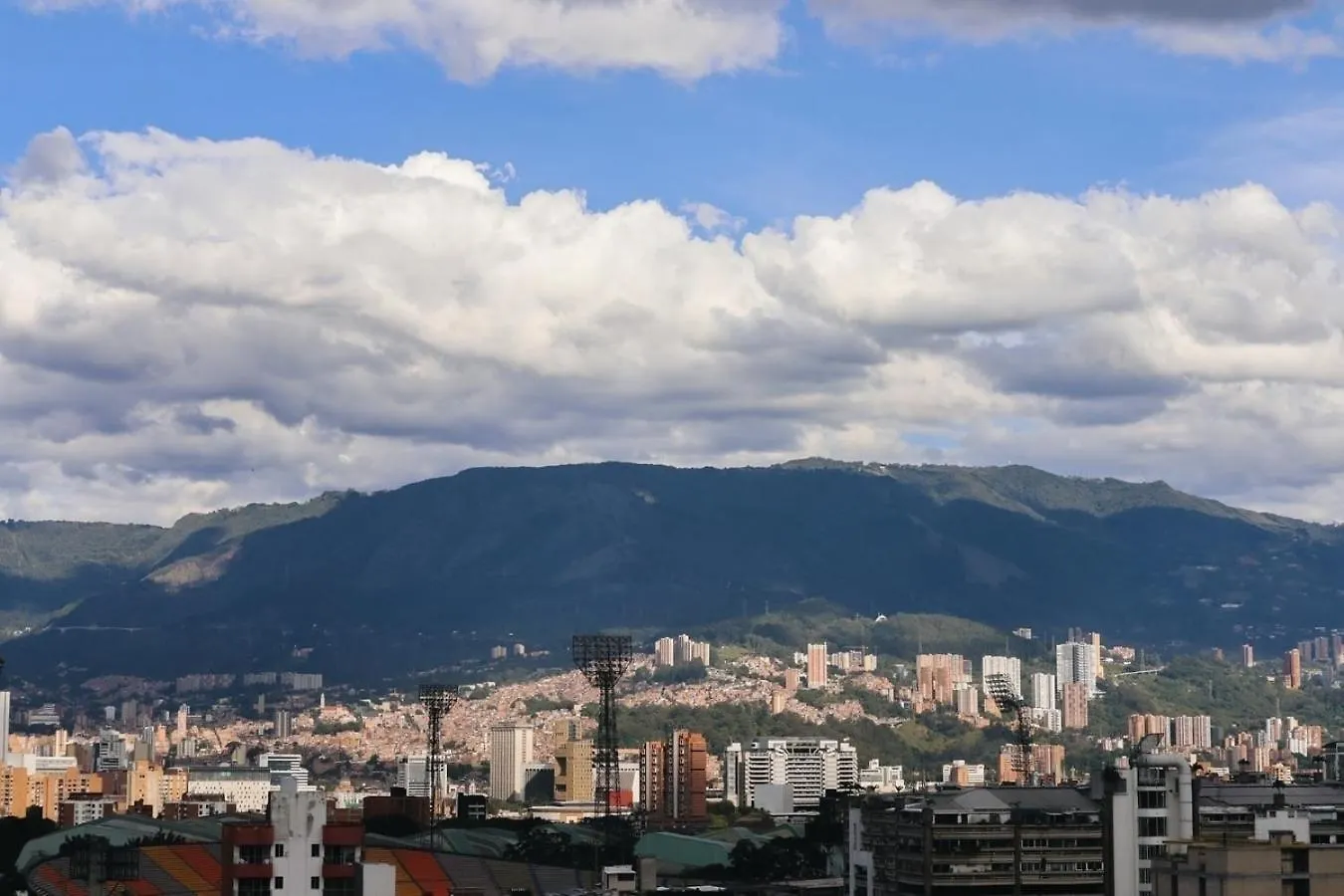 Estadio Jacuzzi Haven Cozy Rosa Negra Suite Medellin Apartment
